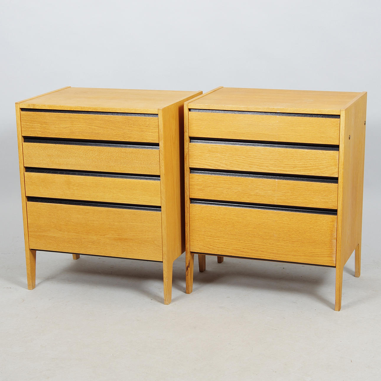 BYRÅAR, 1 par, ek, dansk design.