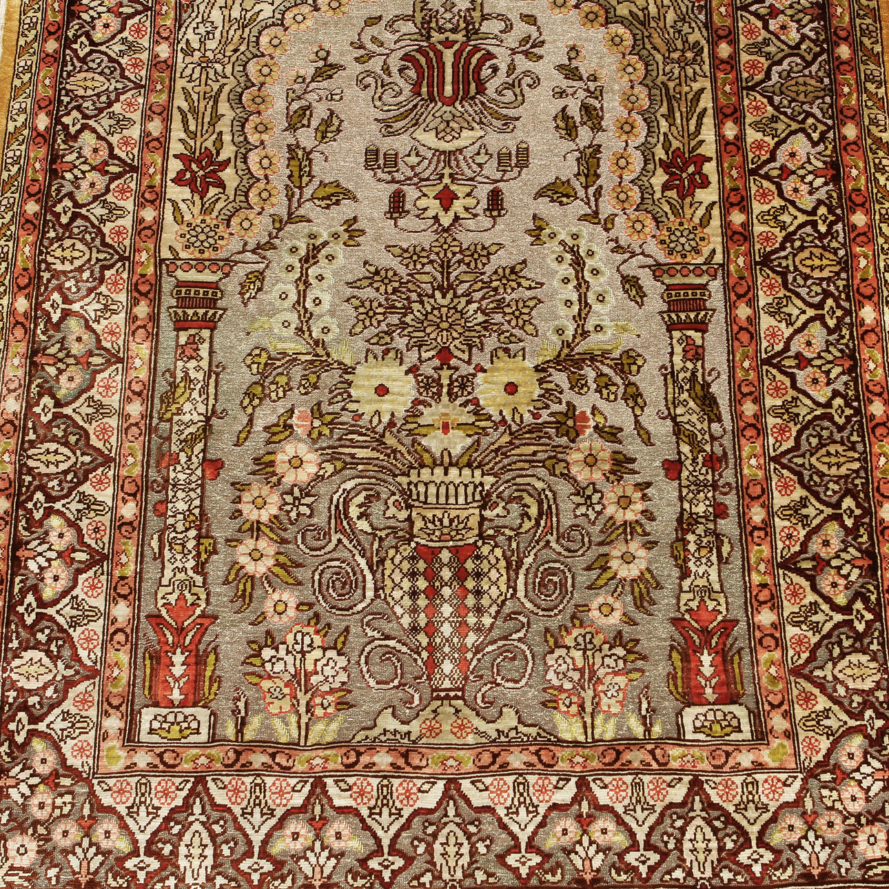 ORIENTALISK MATTA, Silke-Hereke, 98 x 67 cm.