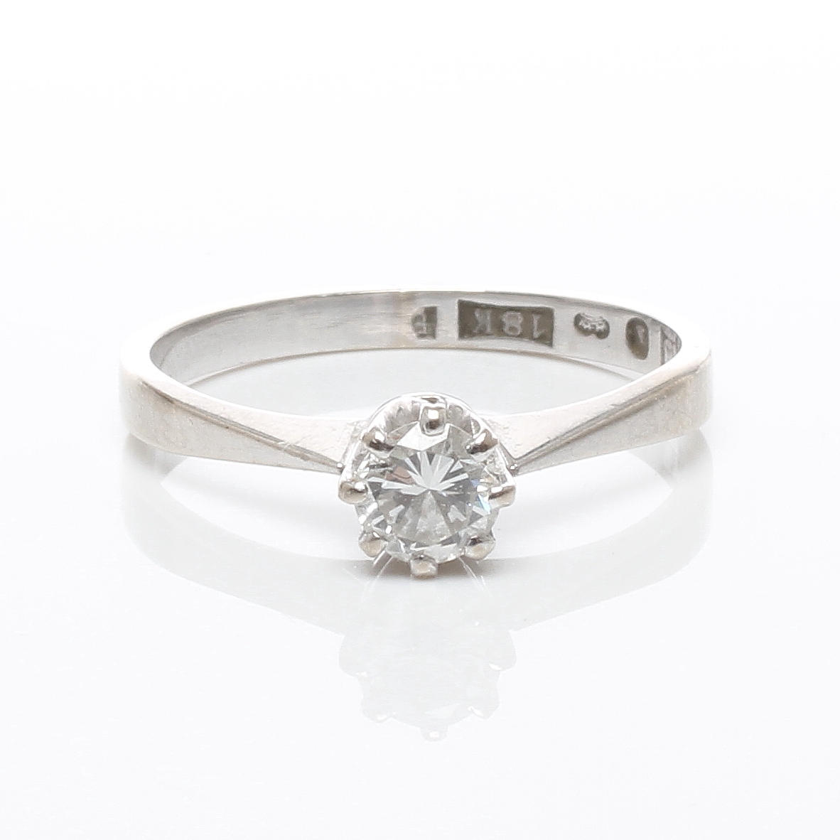 RING, 18k guld med briljant 0,32ct, Garantidiamanter Ab Österskär, 1970-tal.