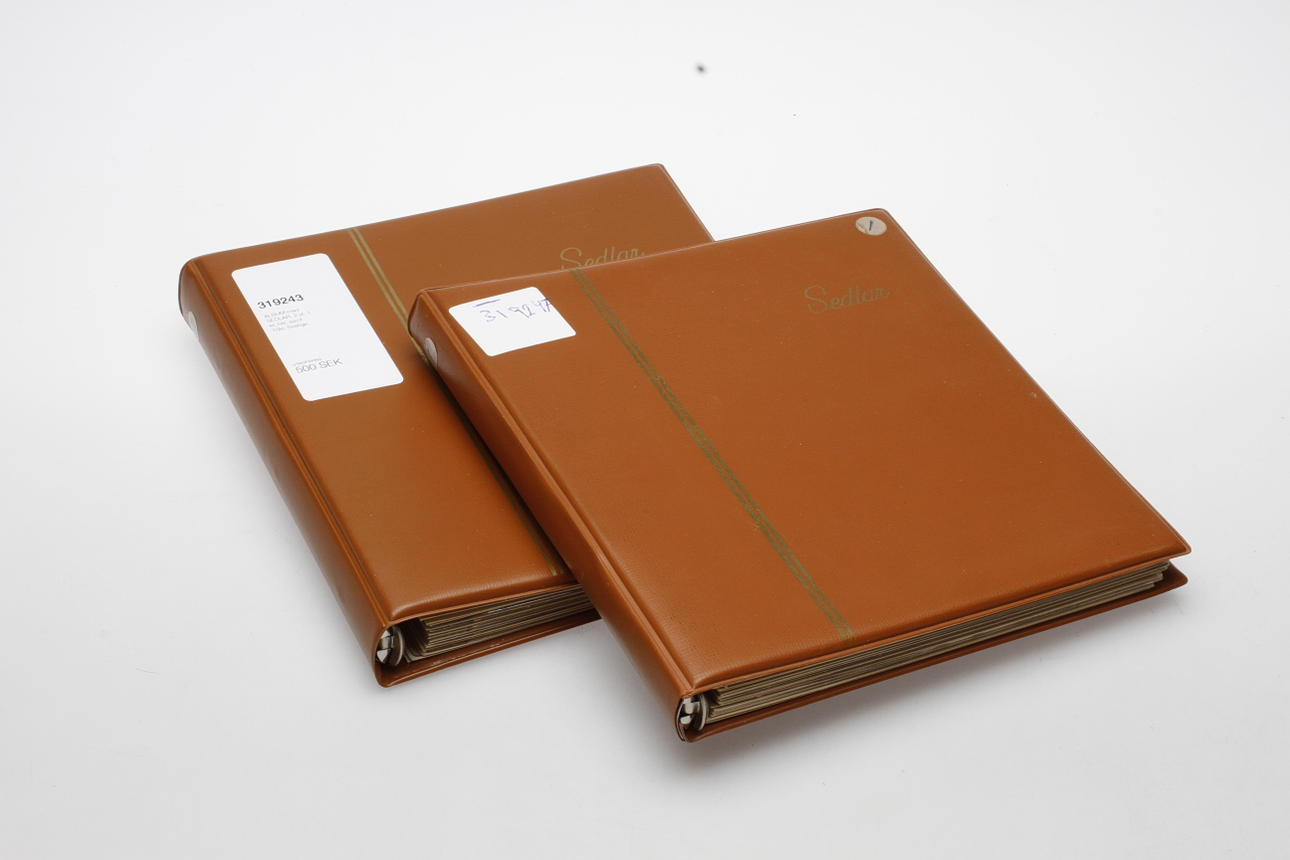 ALBUM med SEDLAR, 2 st, 1 kr, 5kr, samt 10kr, Sverige.