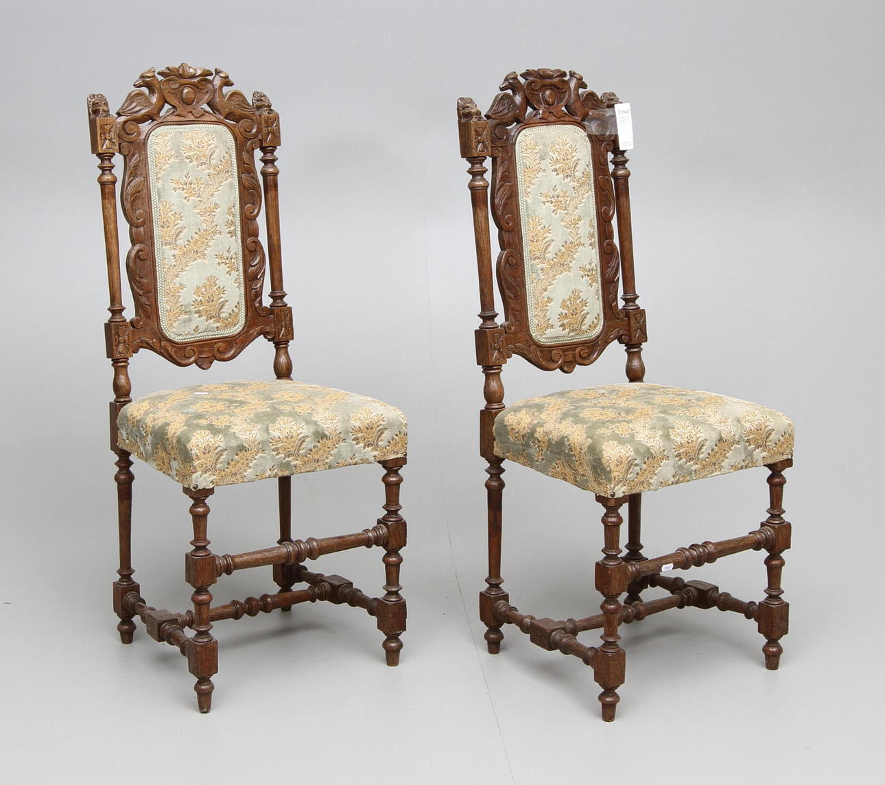 STOLAR, ett par, barockstil, 18/1900-tal.