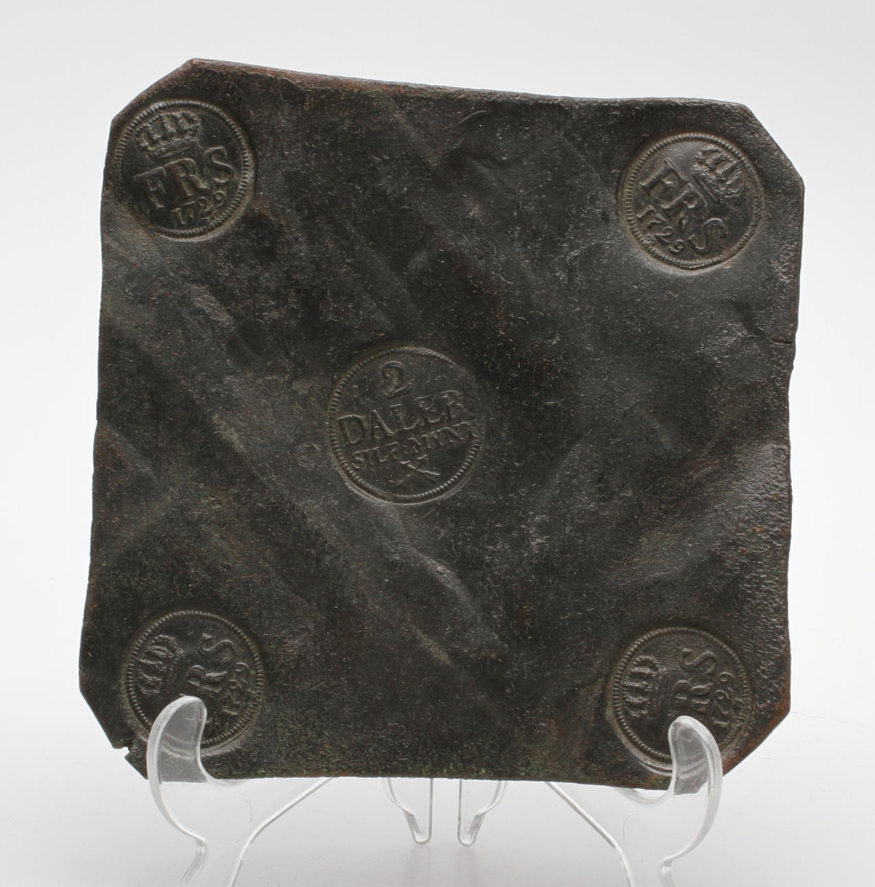 PLÅTMYNT, koppar, 2 Daler SM, Fredrik I, 1729, korslagda pilar.