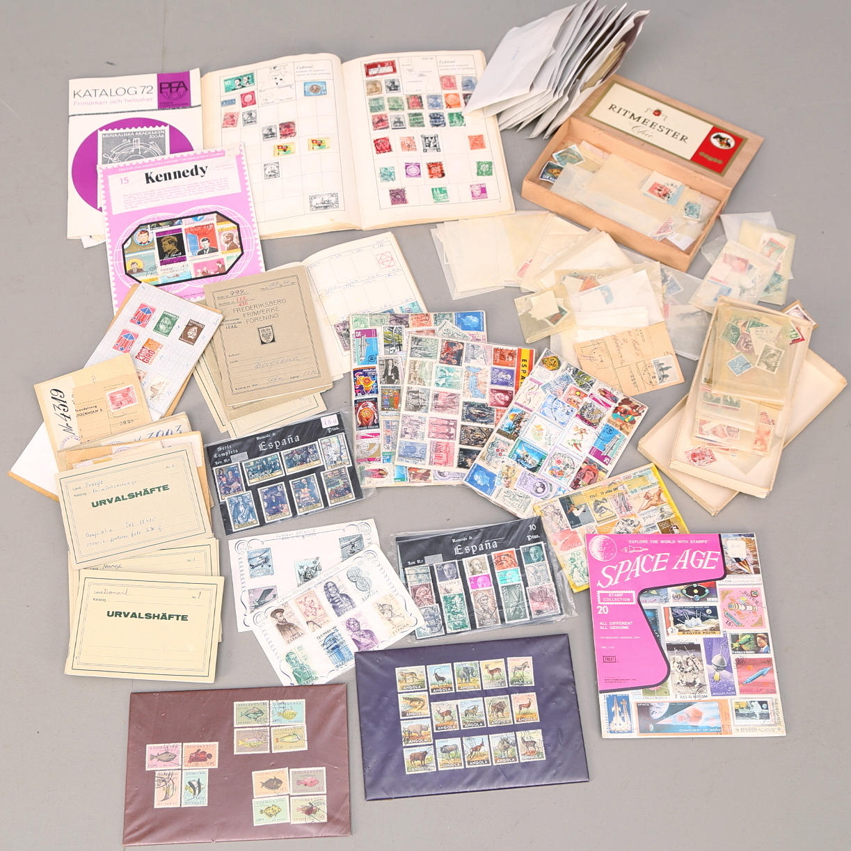 PARTI FRIMÄRKEN, album och lösa, Sverige och Europa, Tunisien, USA.