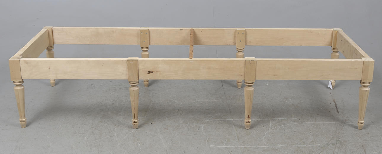 MÖBELSTOMME, gustaviansk-stil, 2000-tal.