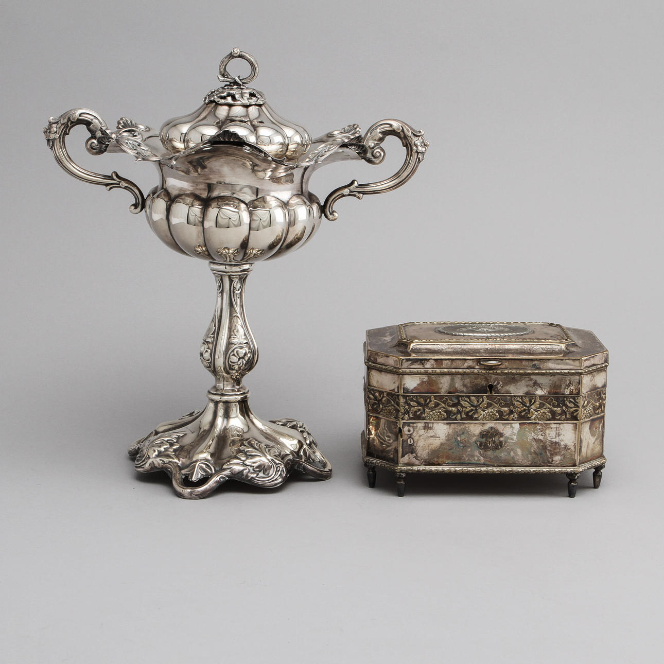 STRÖSOCKERSKÅL och SKRIN, nysilver, 1900-tal.