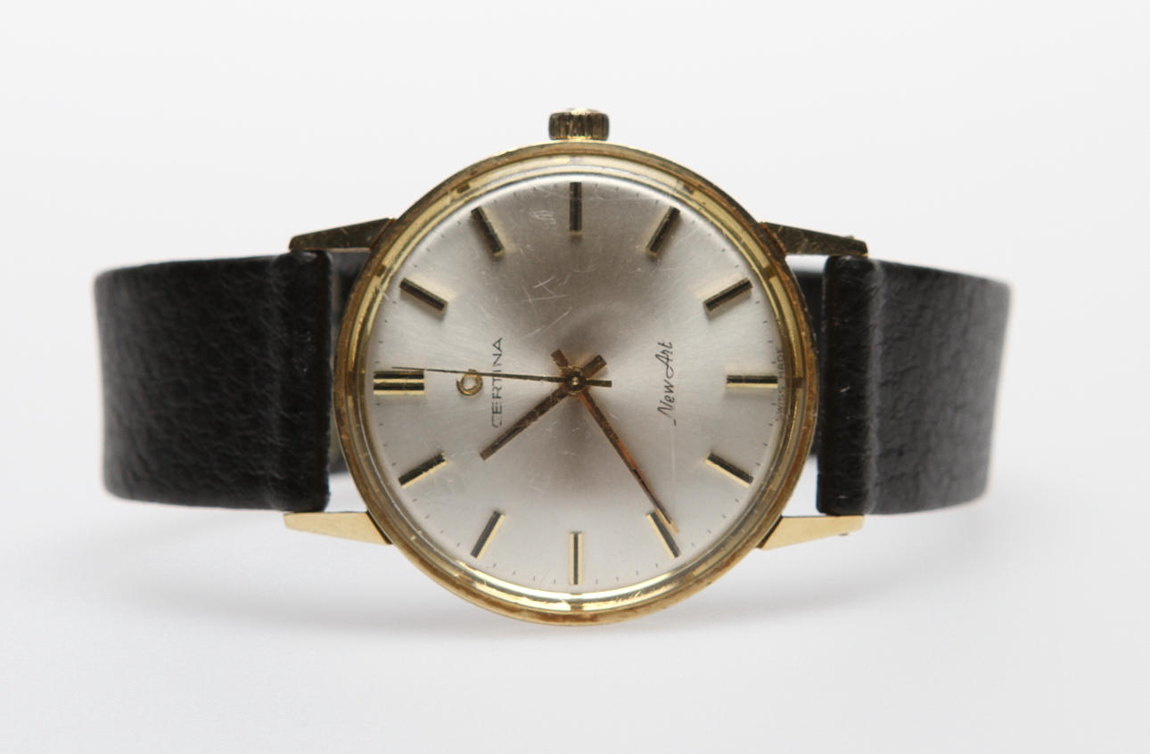 HERRARMBANDSUR. Certina New Art, 14k guld.