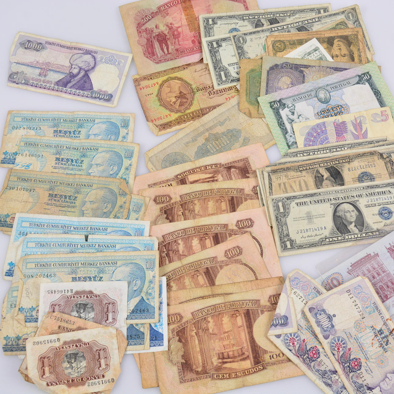 BANKNOTES, lot, the whole world.