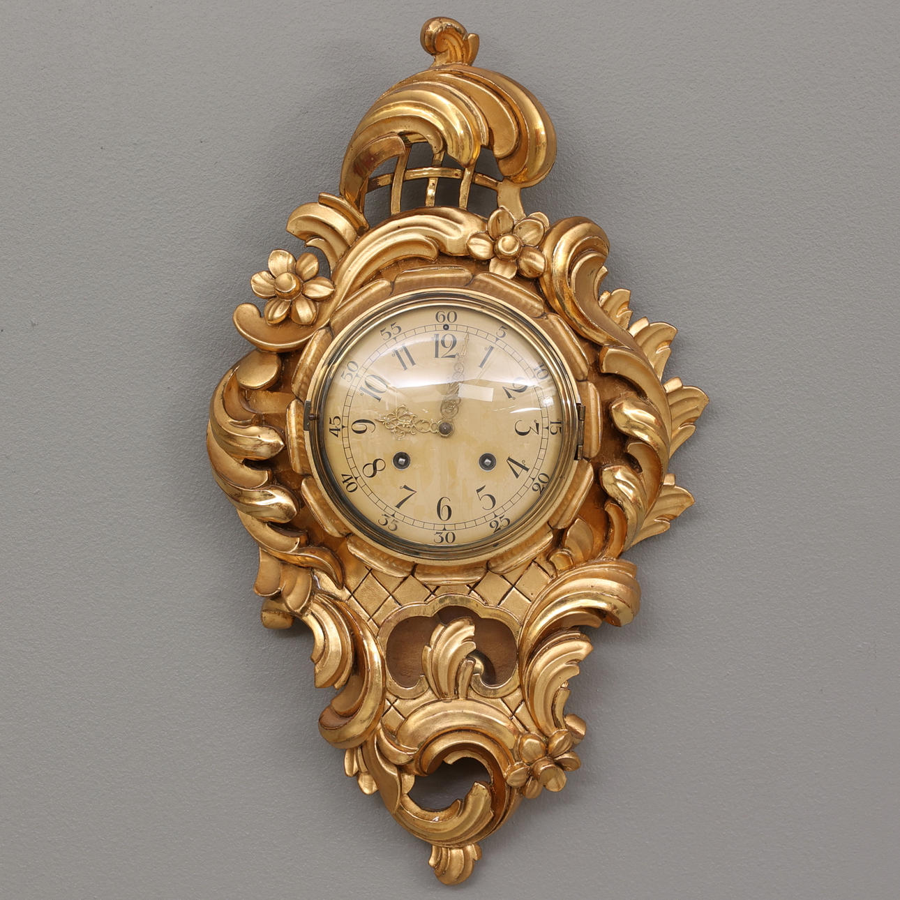 VÄGGUR, Rokokostil, 1900-tal.