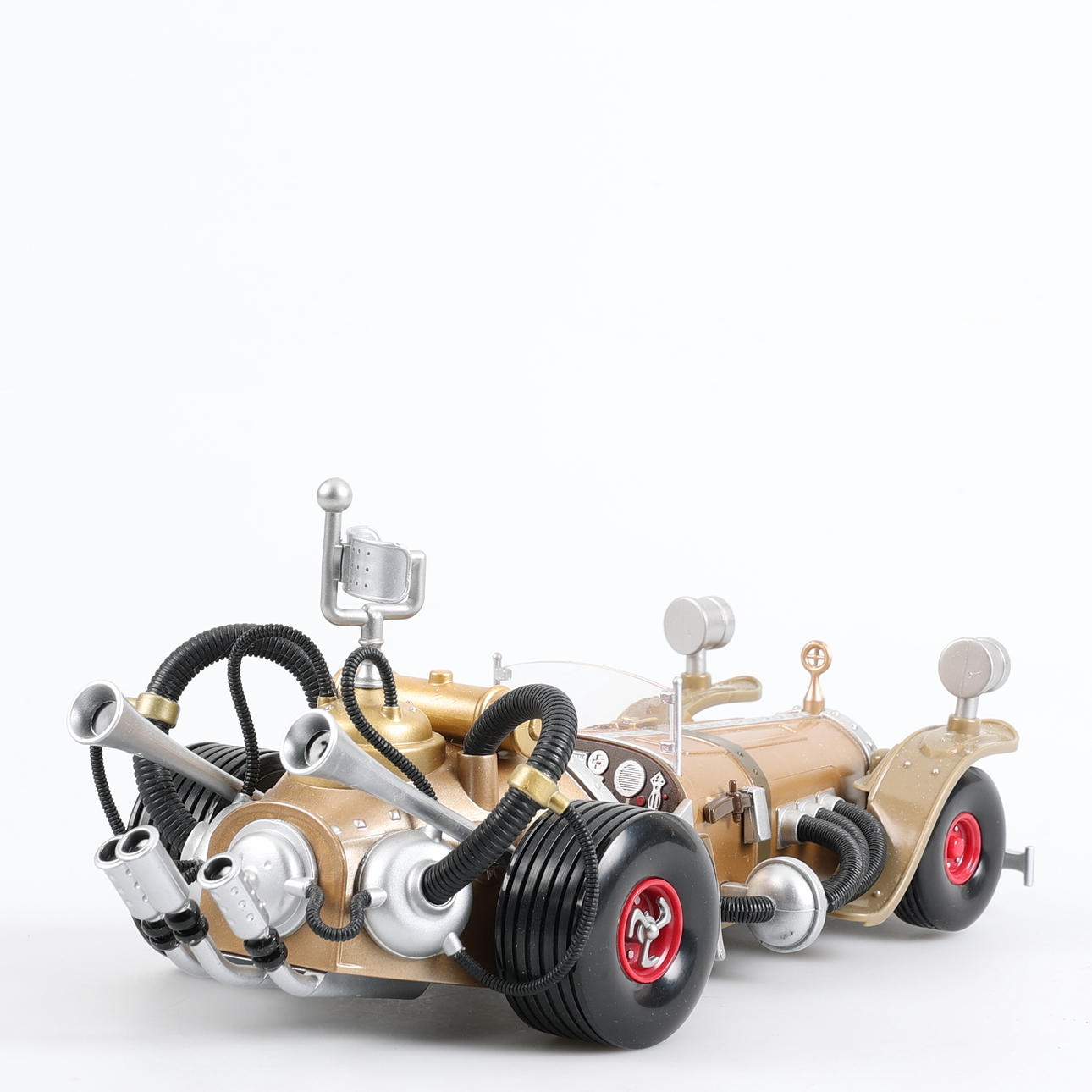 A plastic model car, Il Tempo Gigante, from the film Flåklypa