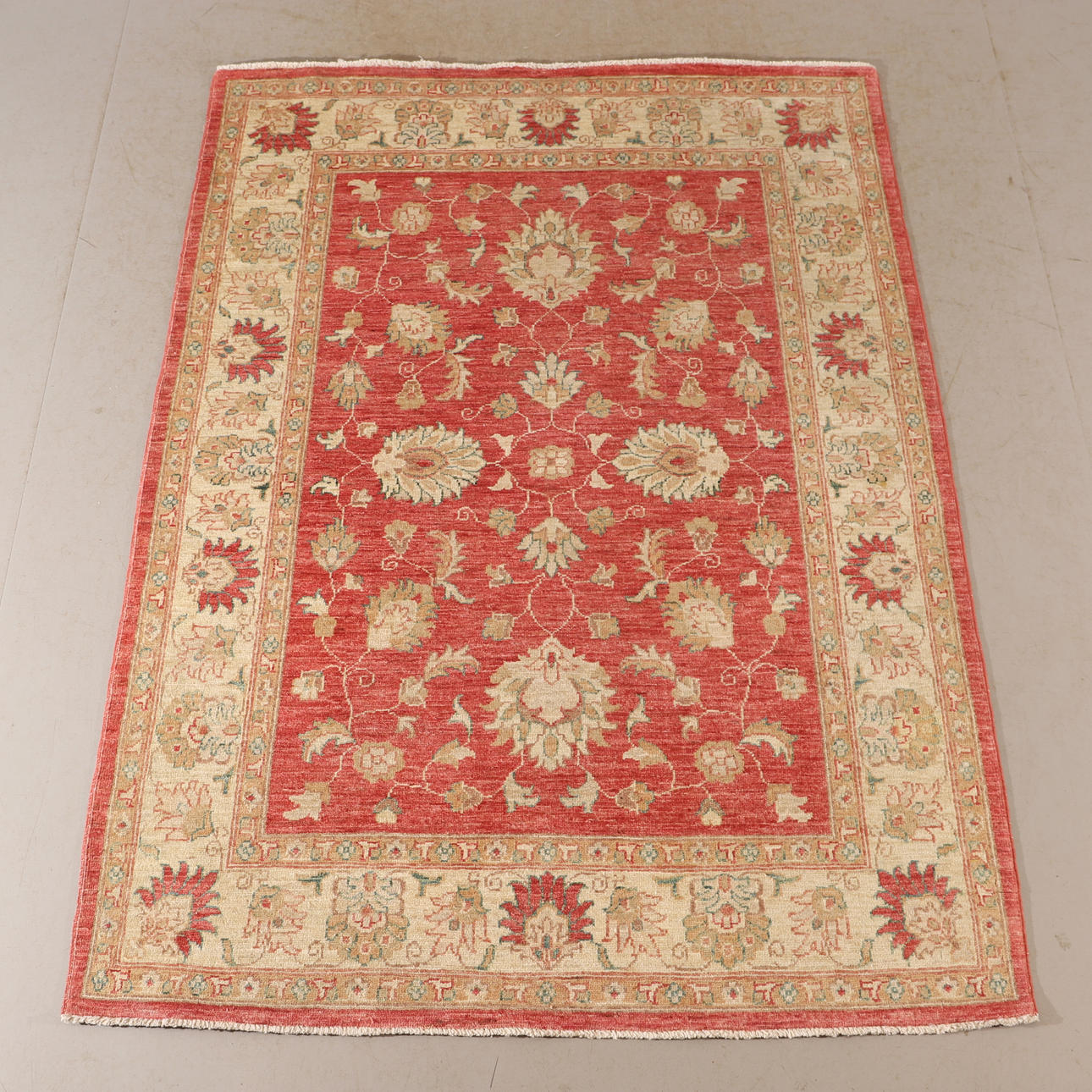 TEPPICH, Indien, 206 x 151 cm.