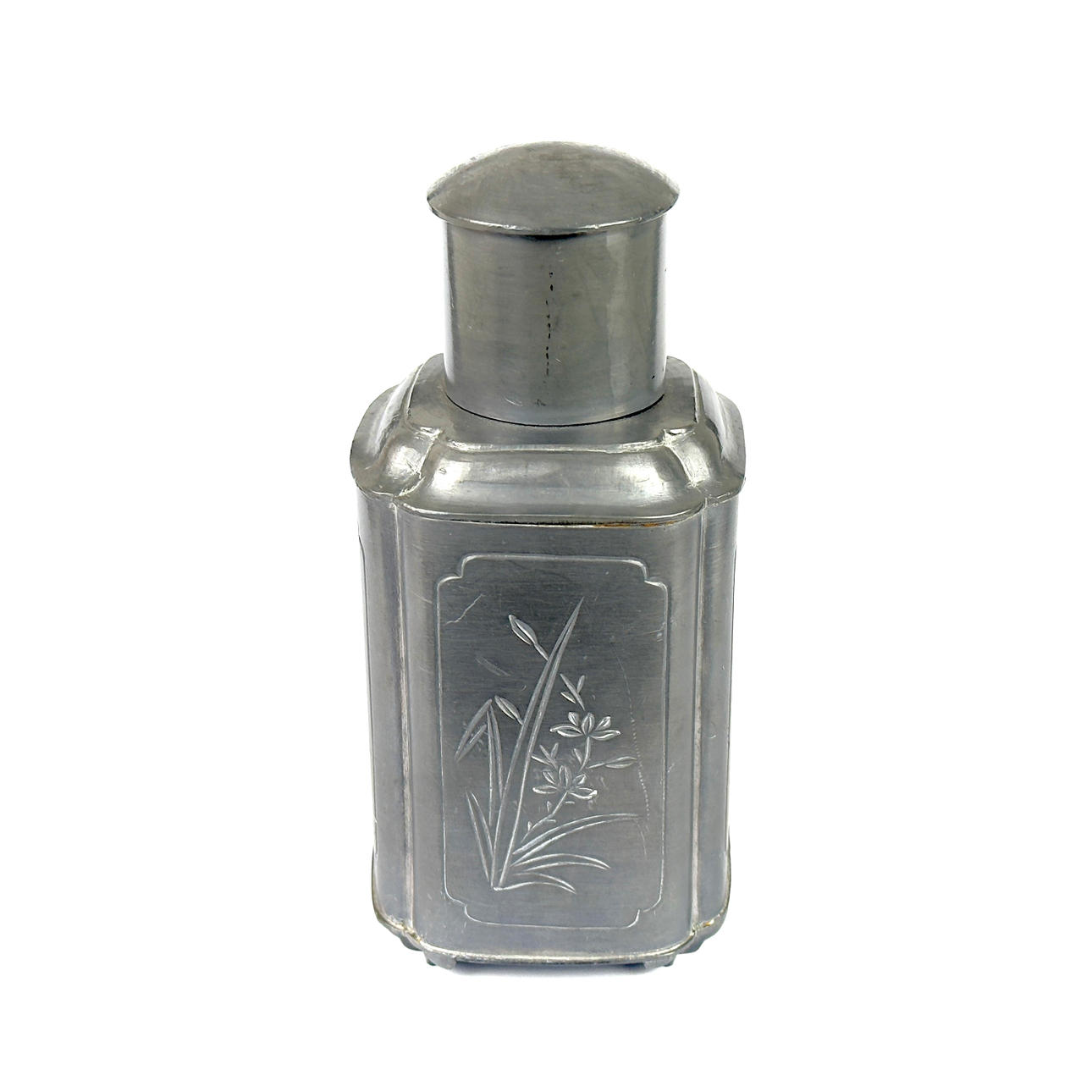 CHINESE PEWTER TEA CADDY.