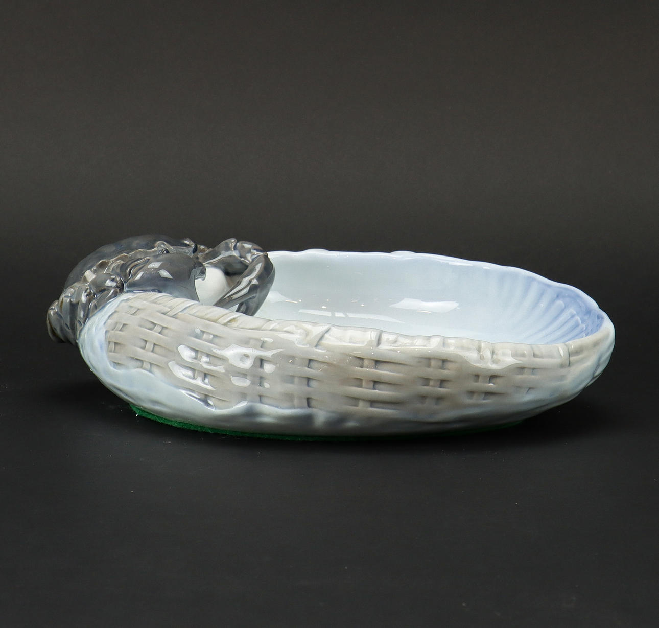 FAT Royal Kopenhagen.