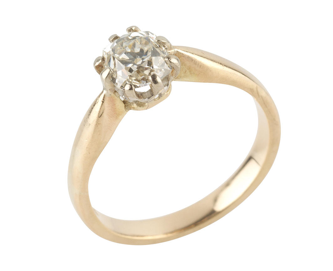 Ring med diamant ca. 1.04 ct 585 gult guld.