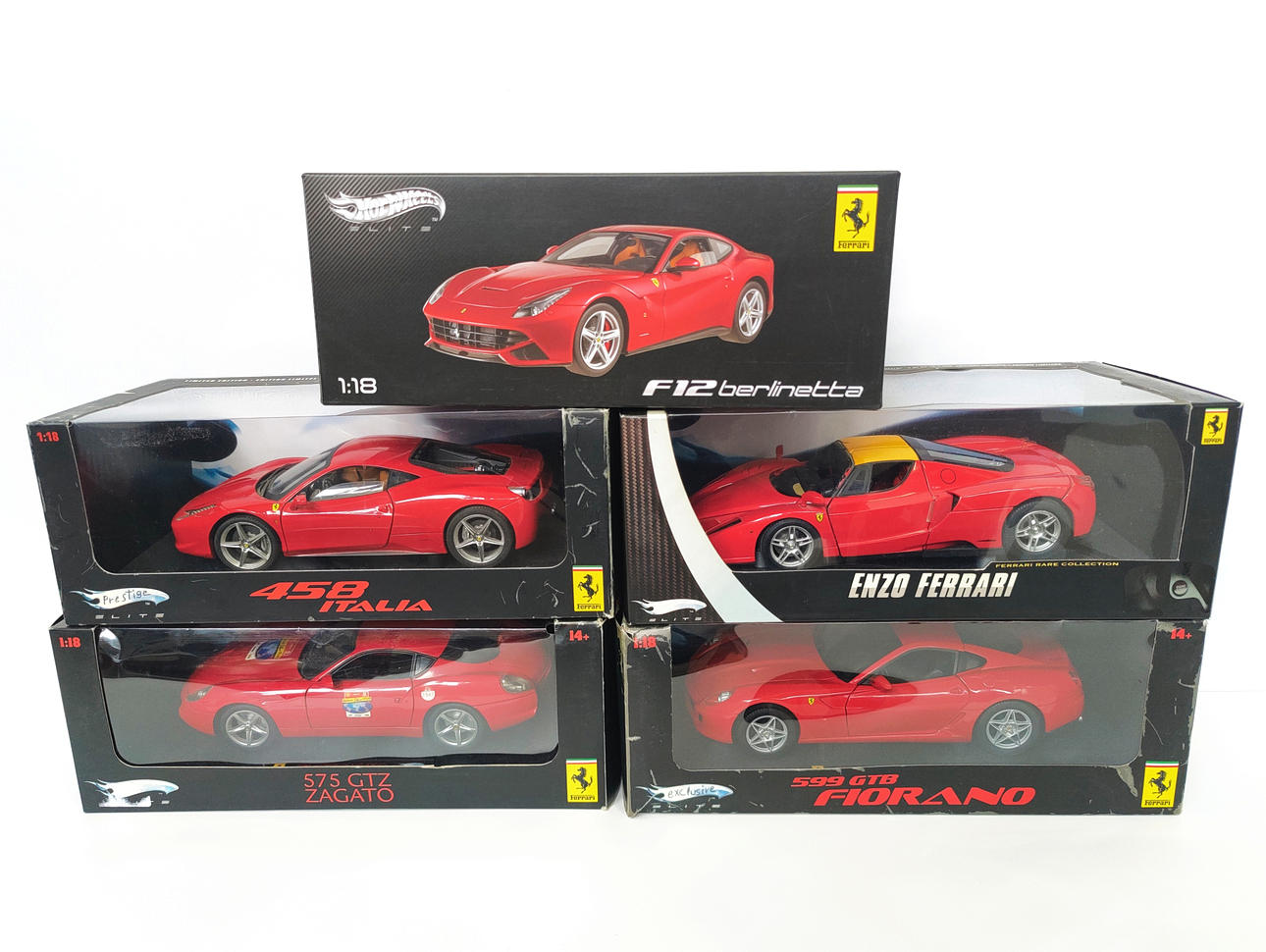 FERRARI FASCINATION: 5X HOTWHEELS MODEL CARS 1:18 - ELITE AND RARE