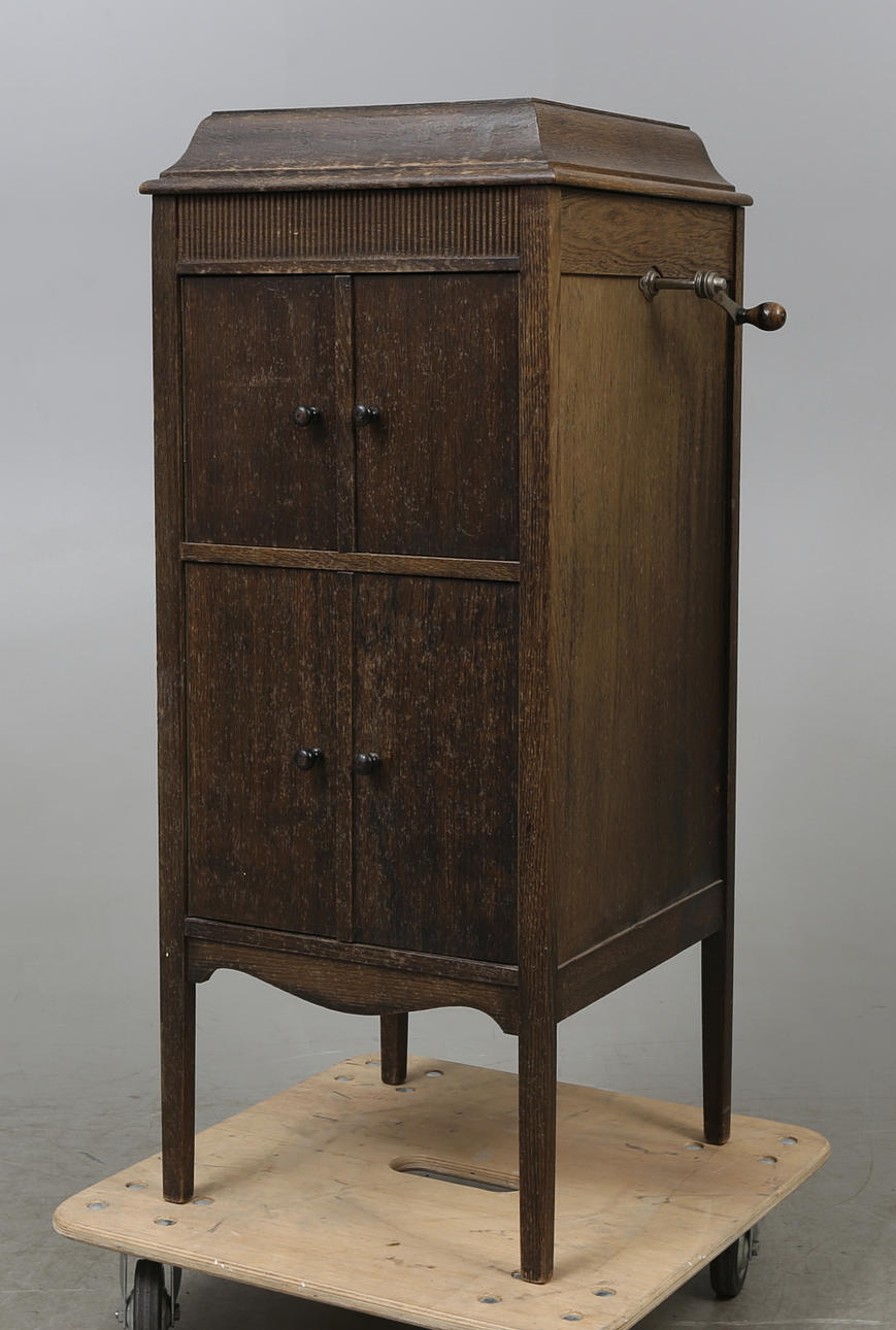 SALONGSGRAMMOFON, Grandiosa, tidigt 1900-tal.