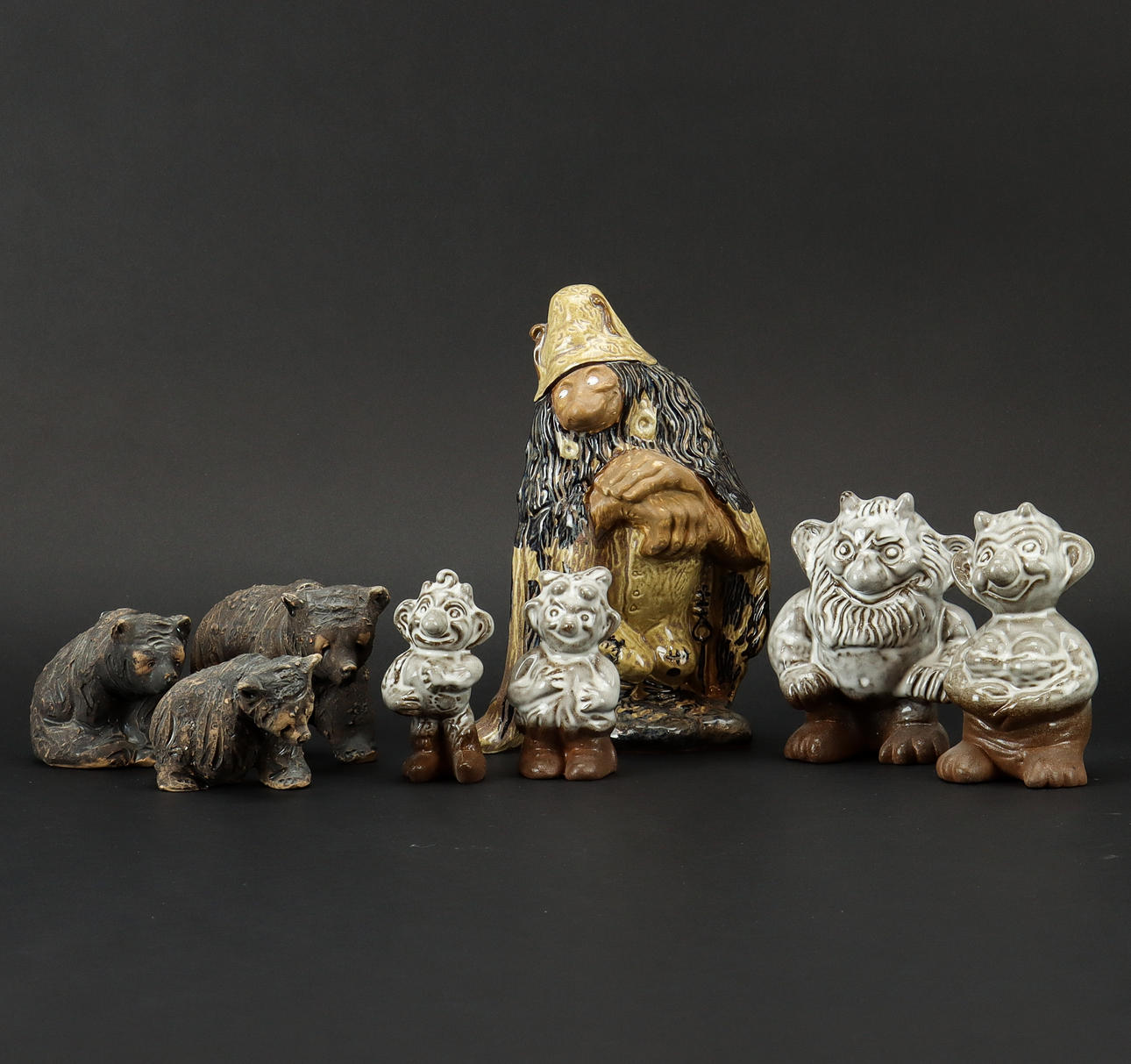 FIGURER keramik, trolde og bjørne.