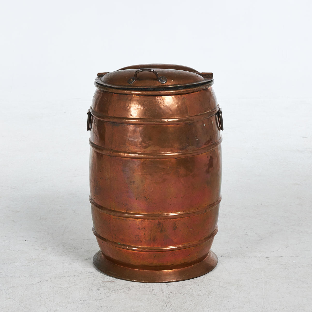 VESIPUTKI, kupari, 1800-luku.