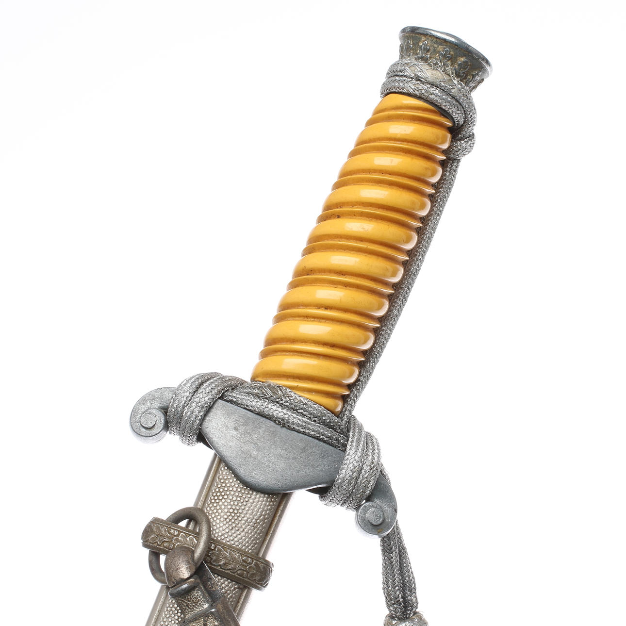 STICKERT / DOLK med portepee samt hängare, Tyskland 1930-tal, för arméofficer.