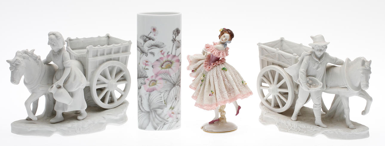KERAMIKFÖREMÅL, 4 delar, VAS, Rosenthal, FIGURIN, Rudolstadt Volkstedt, Tyskland, FIGURINER, 2 st, 1900-tal.