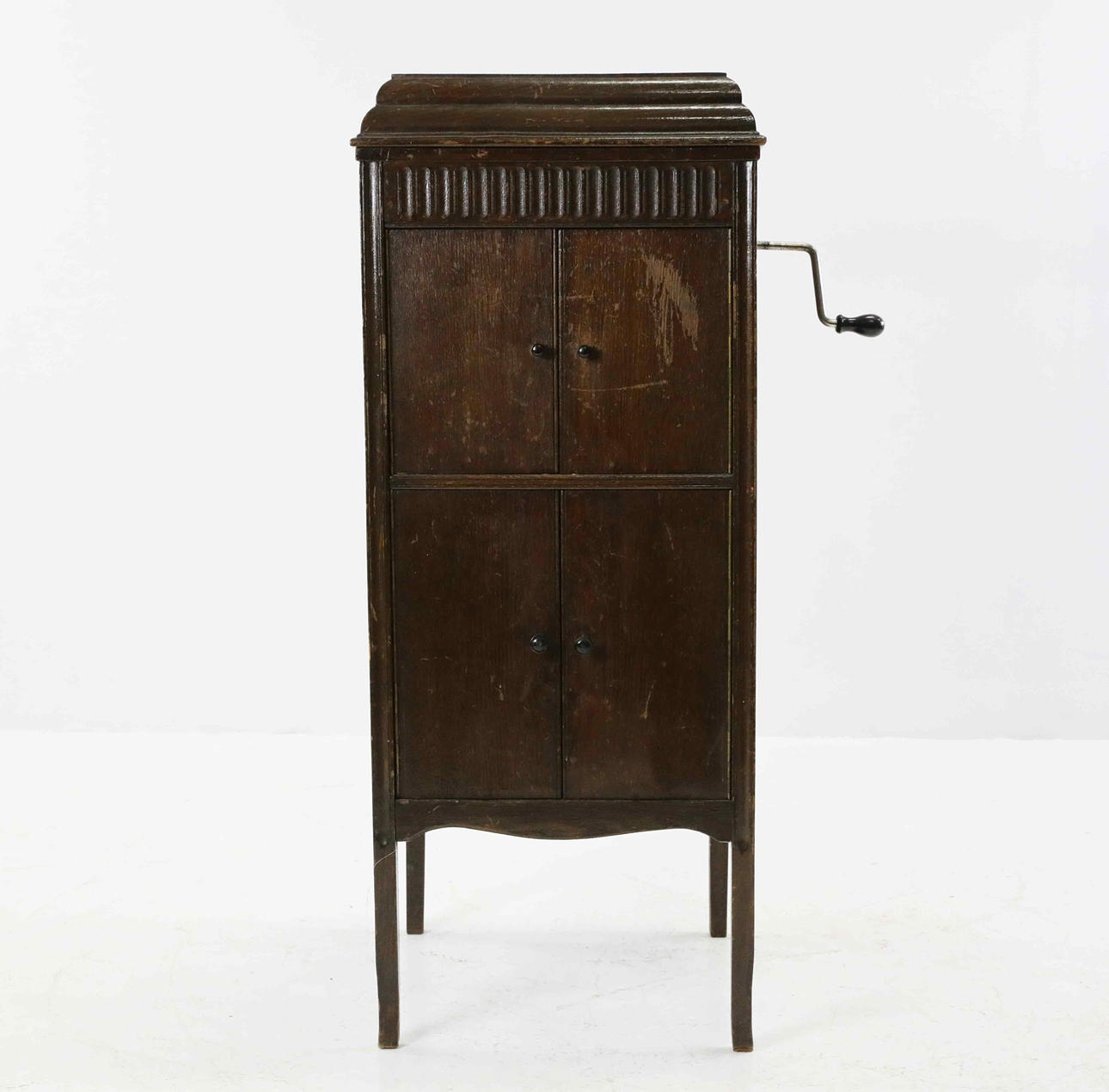 SALONGSGRAMFON, Parlofon 755, med stift.