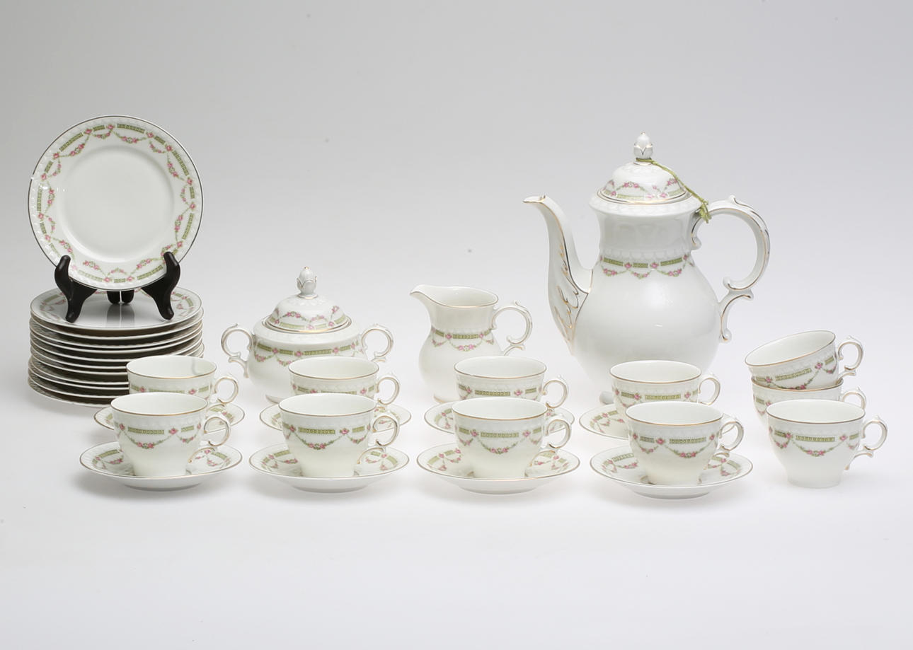 KAFFESERVIS, 34 delar, KPM, Tyskland, 1900-tal.