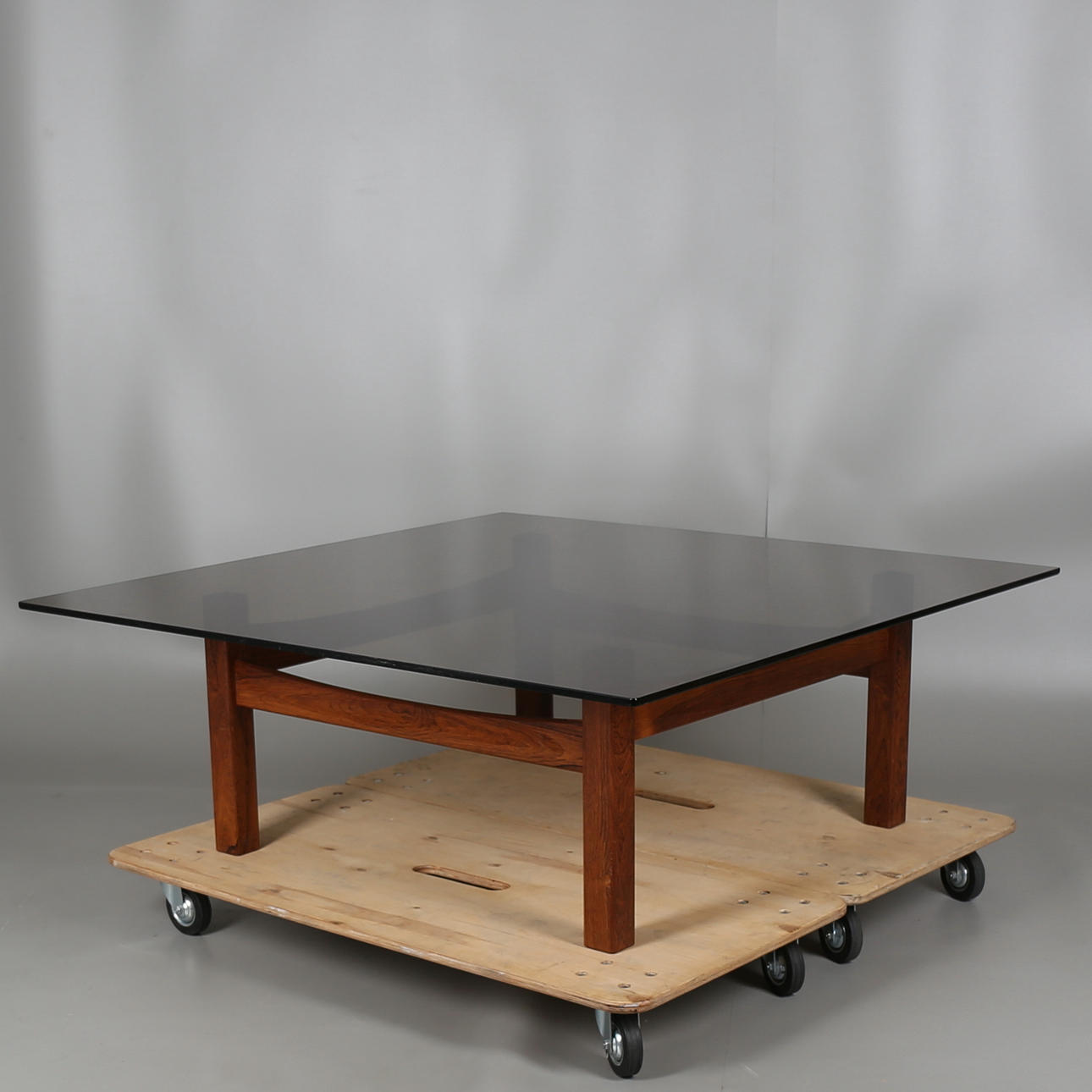 SOFFBORD i trä och glas, 1900-talets andra hälft.