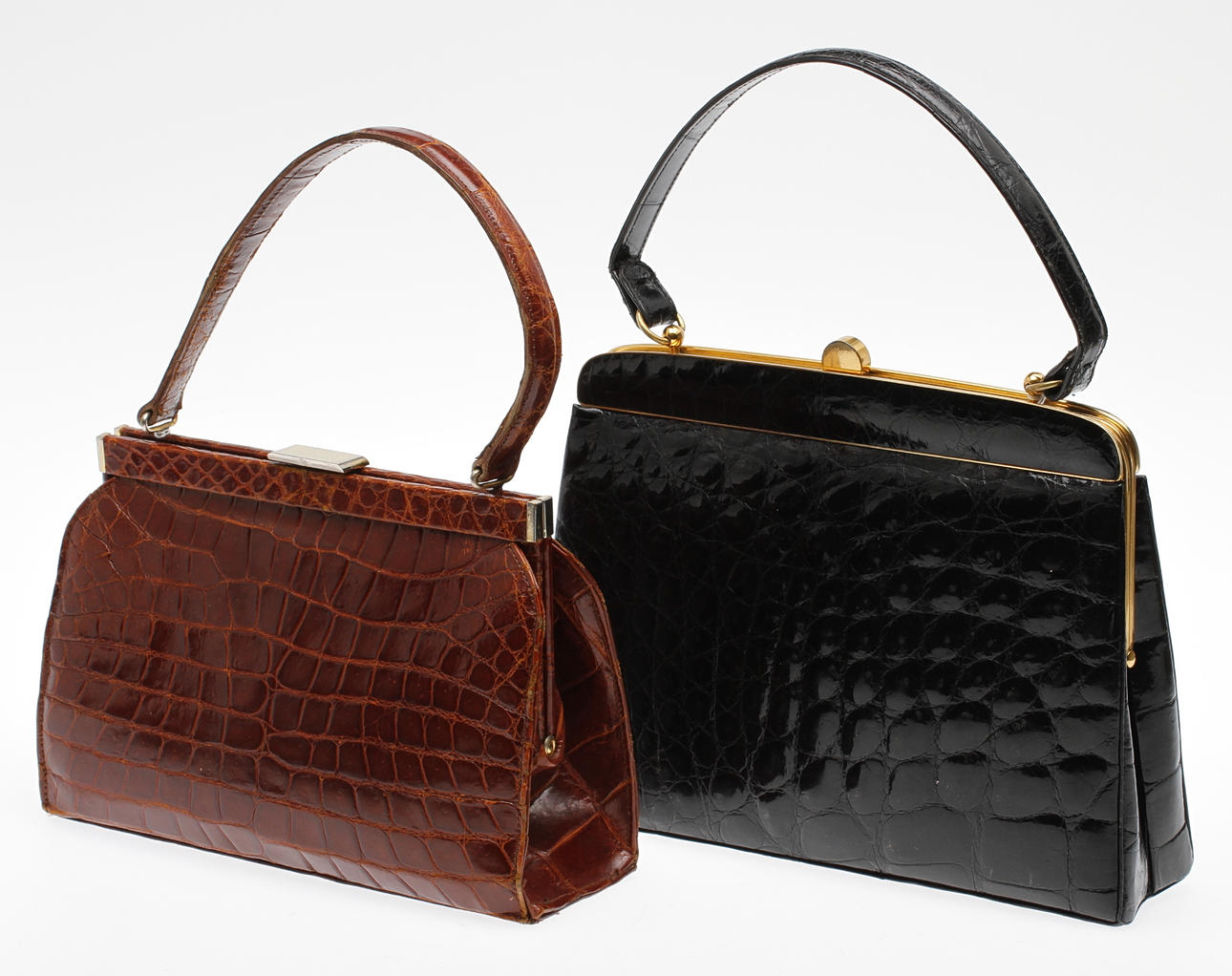 HANDVÄSKOR, 2 st, reptil.