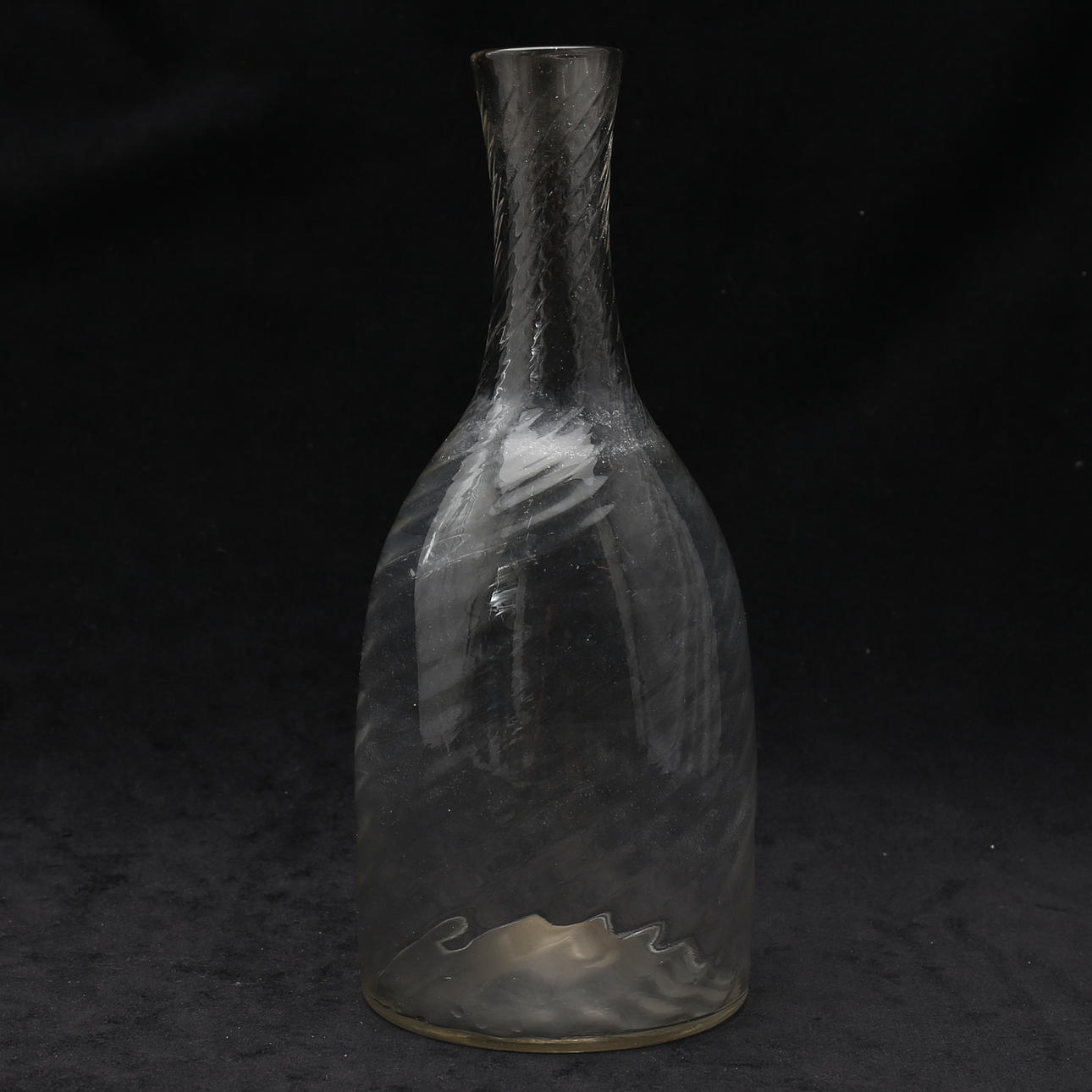 KARAFF, simpelt vriden, 1800-tal.