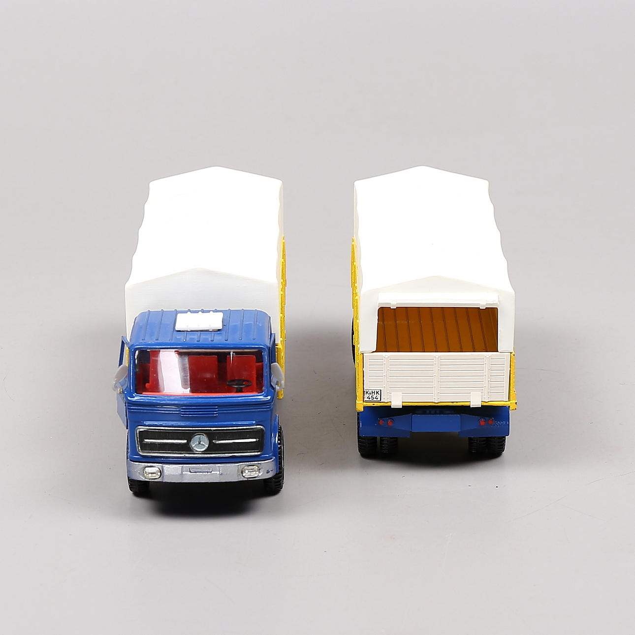 DINKY TOYS, truck with trailer, Mercedes-Benz, no 917, 1960s. Toys