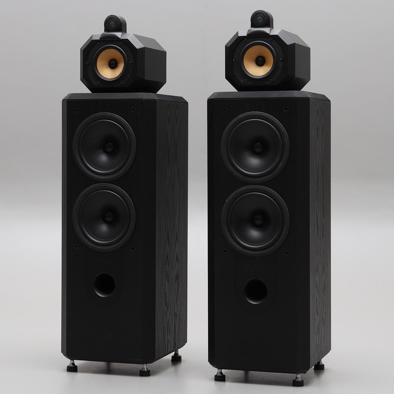 ALTAVOCES, B&W Bowers & Wilkins. 802 S3.