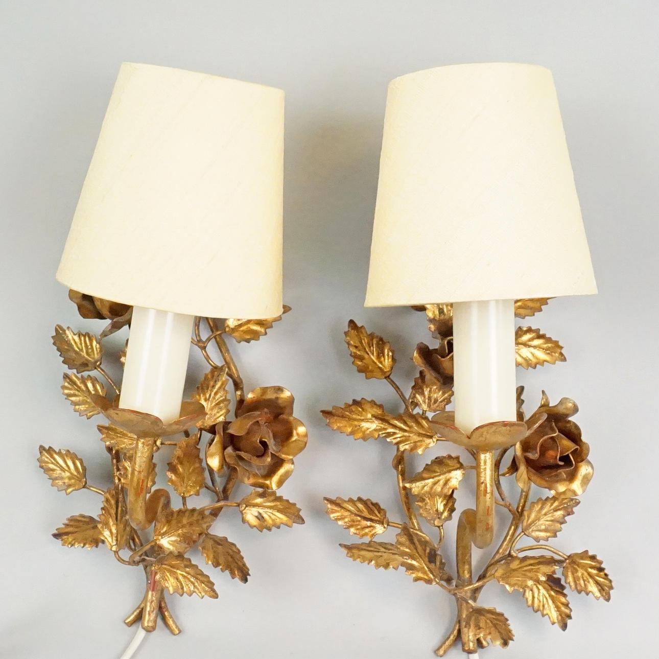 WALL LIGHTS, a pair, 1900s.