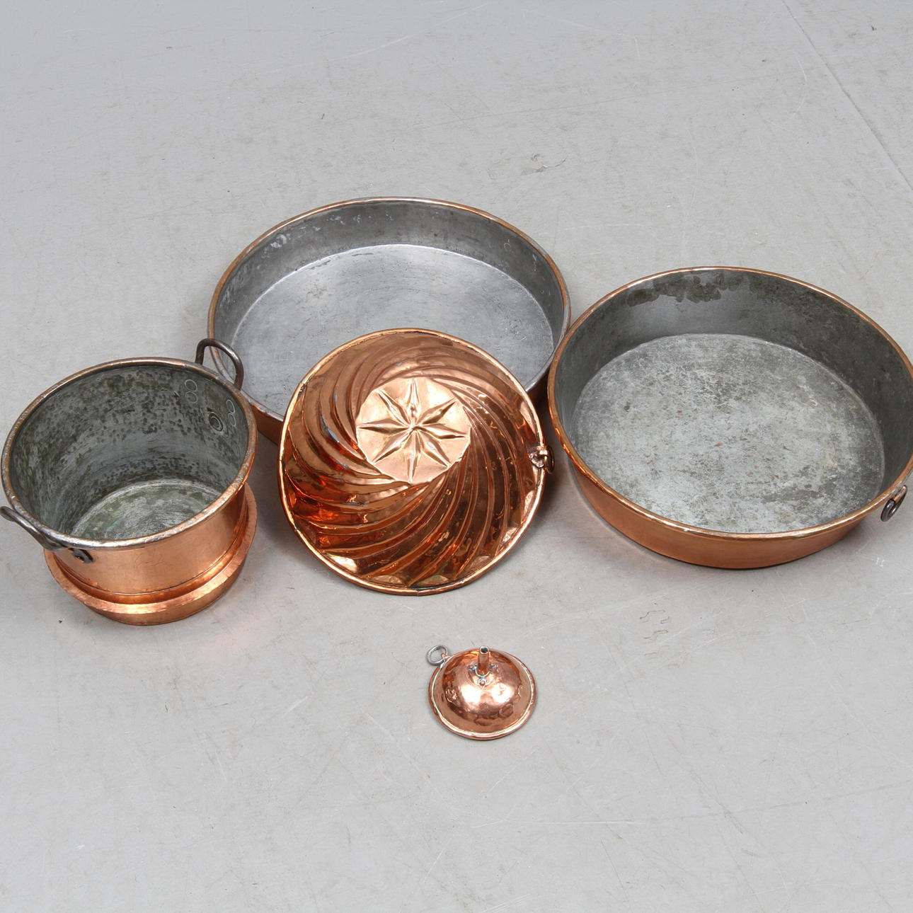 PARTI KOPPAR, 5 delar, formar, kittel, tratt, 1800-tal.