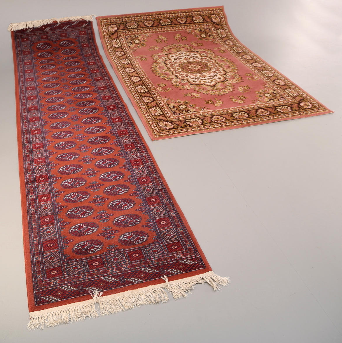 MATTA Wilton + GALLERIMATTA, 192x138 cm, 295x80 cm.