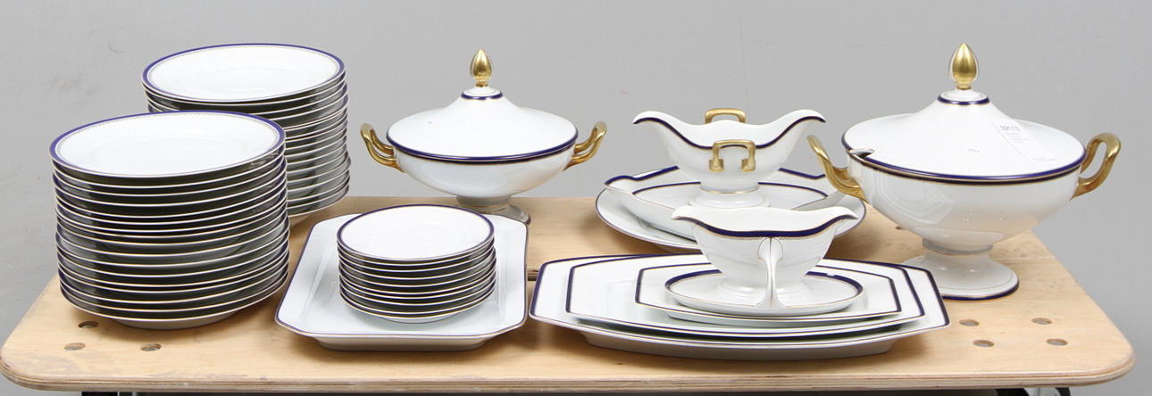 MATSERVIS, "Josephine" Rosenthal, totalt 54 delar.