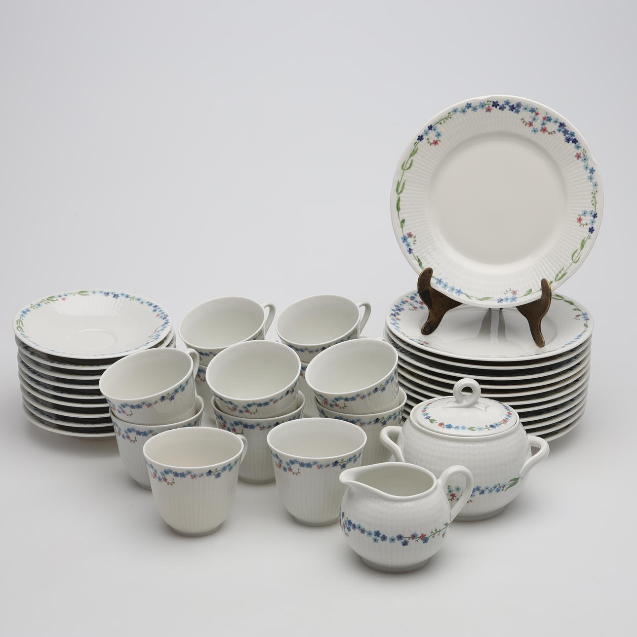 KAFFESERVIS 34 delar, "Karin" Rörstrand.