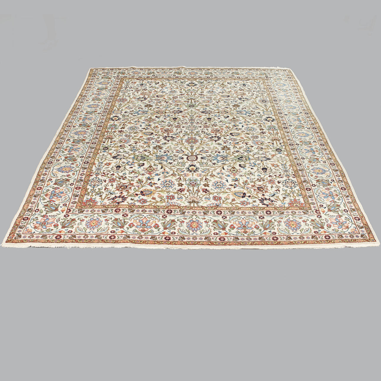 ORIENTALISK MATTA, Täbris, 298 x 224 cm.