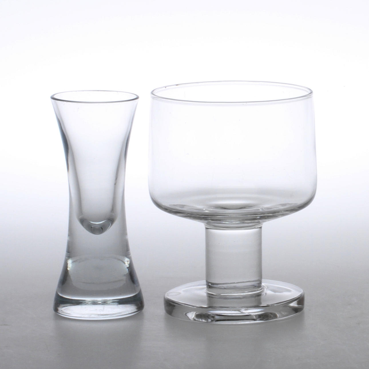 ÖLGLAS samt SNAPSGLAS, 11 + 6 st, 1900-talets andra hälft.