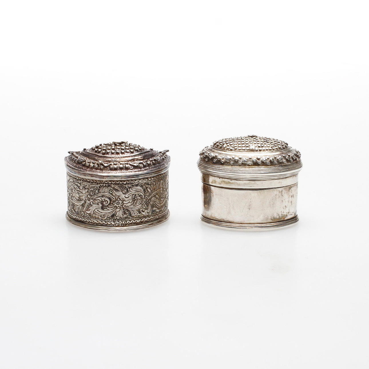 DOSOR, 2 st, silver, troligen Indien, 1900-tal.