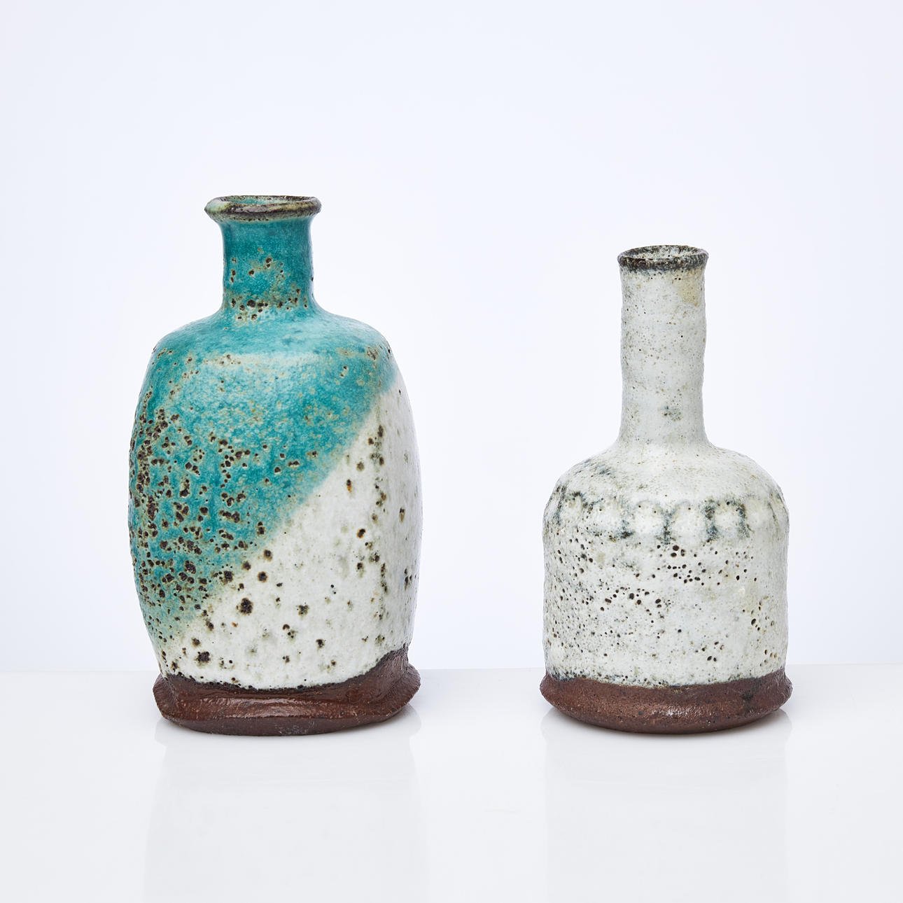 ULLA HANSEN. Vases, 2 pieces, glazed high-fired earthenware.