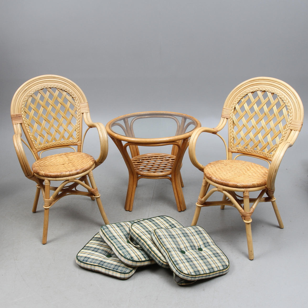 BORD med STOLAR, 3 delar, rotting, 1900-talets andra hälft.