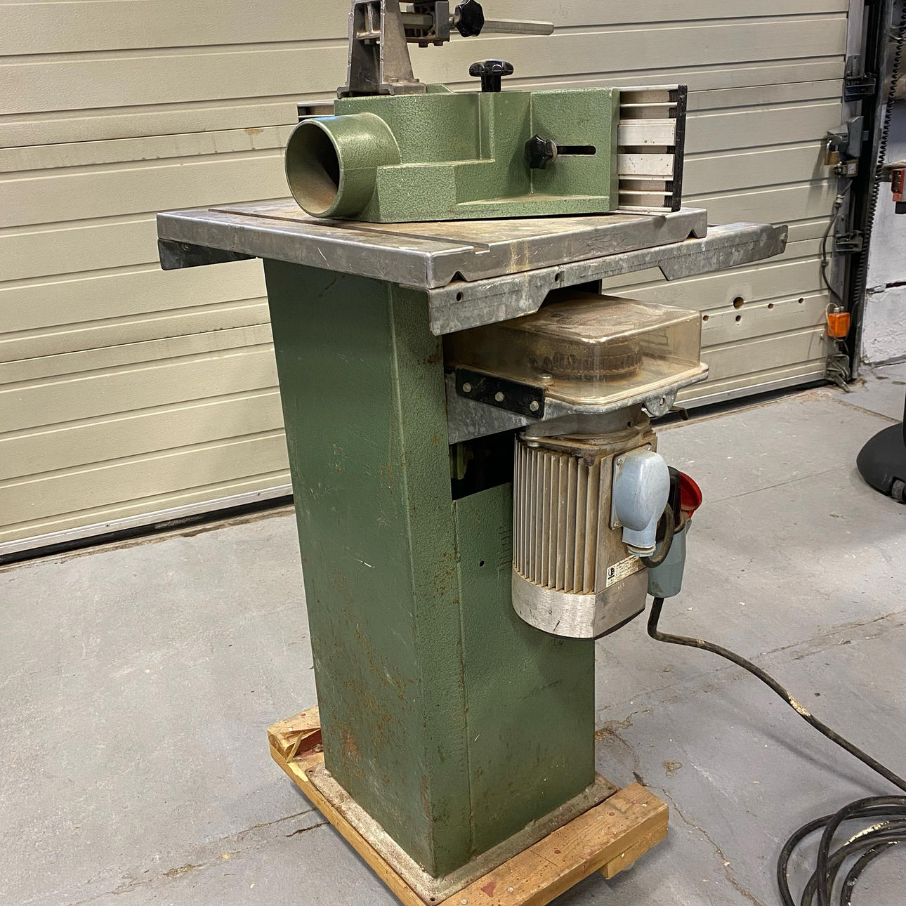 FRÄSMASCHINE, Elektra Beckum-Modell TF100.