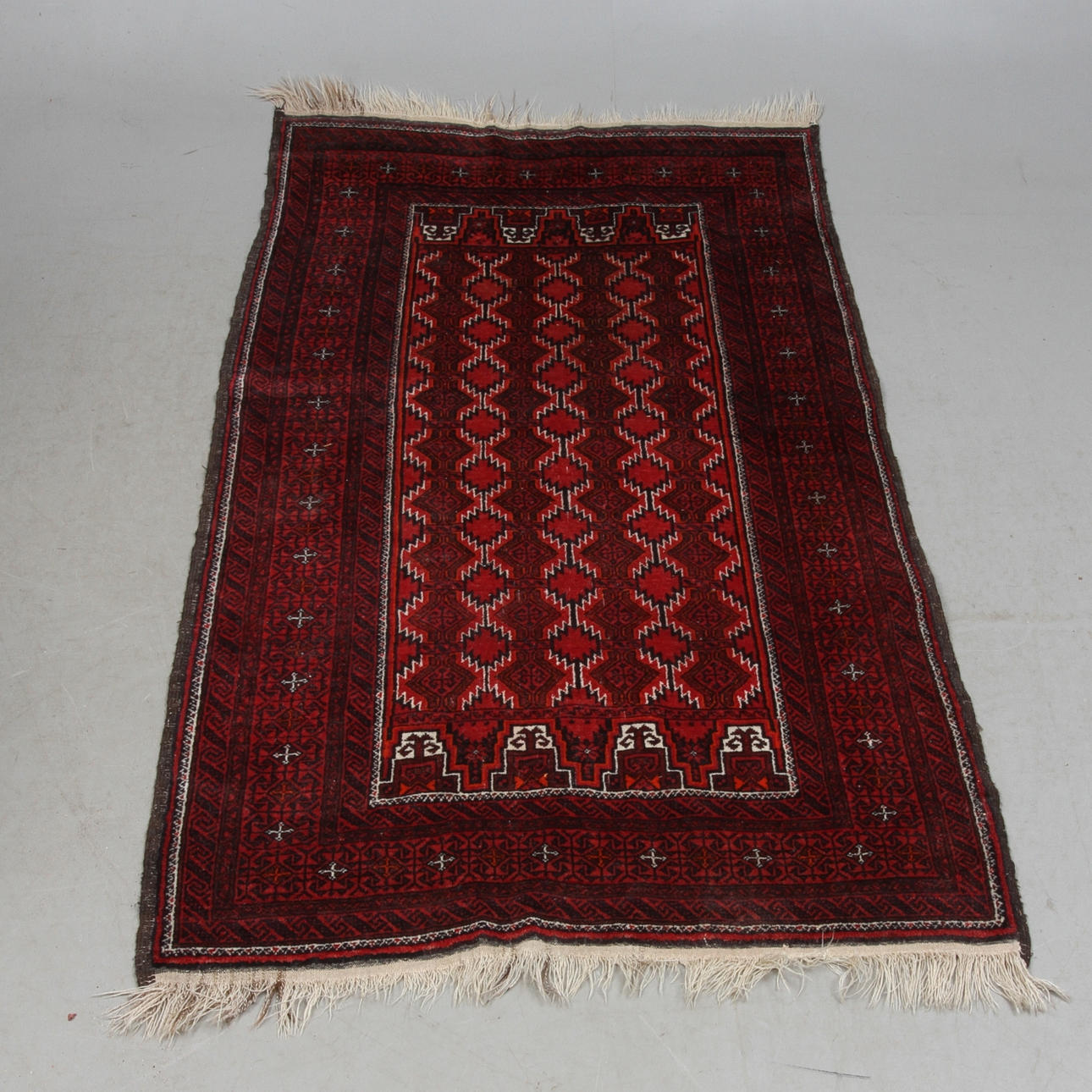 MATTA, orientalisk, ca 180 x 103 cm.