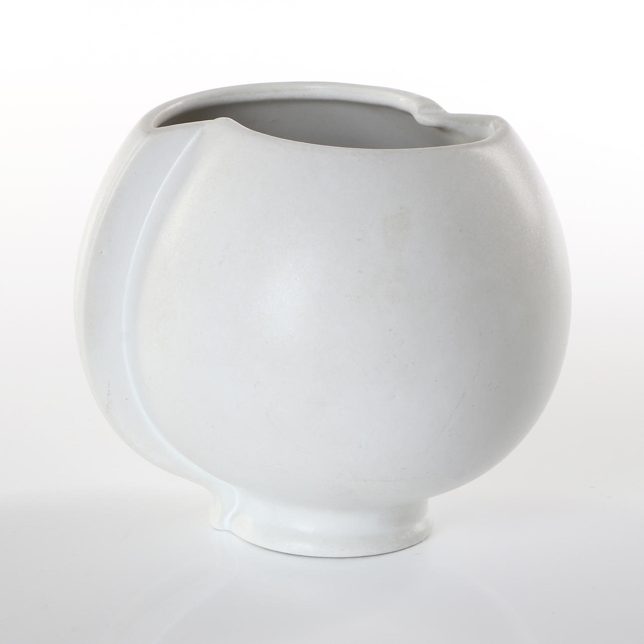 WILHELM KÅGE. JARRÓN. Gres esmaltado. «Dolor». Gustavsberg.