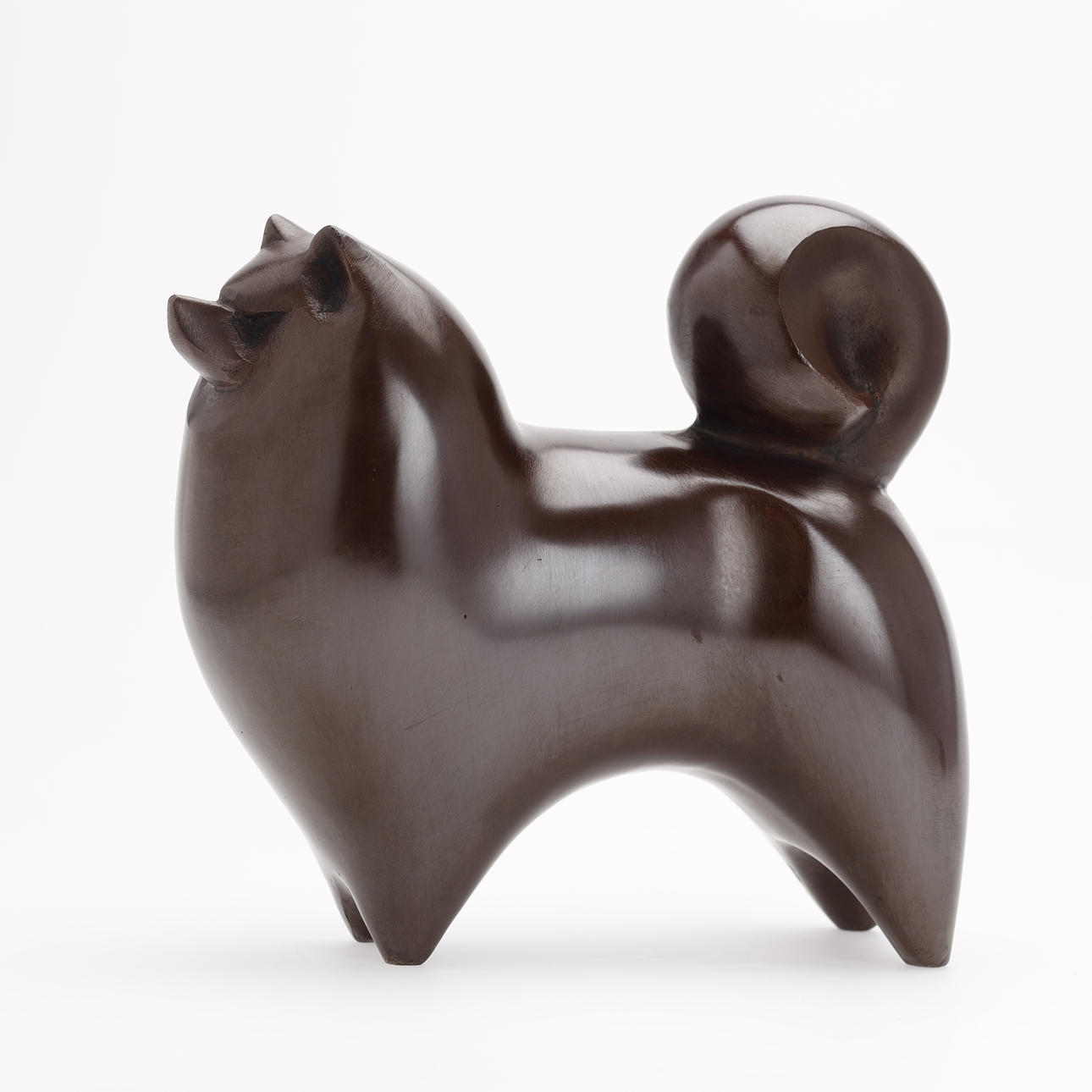 SAEGUSA SOTARO. Bronze sculpture of a dog, weight: 2.1 kg, Japan