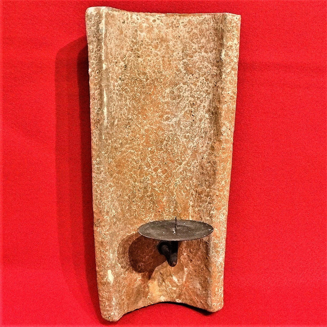 WAND KERZENHALTER AUS STEIN.