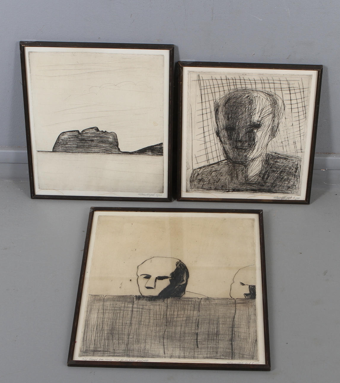 HANS WIGERT. 3, st, etsningar, figurer, signerade samt numrerade 5/10, 5/15 samt 2/10.