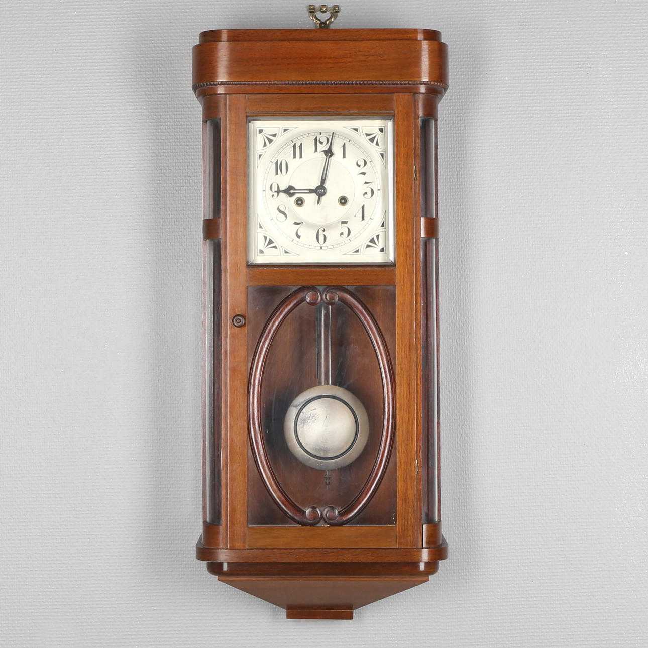 VÄGGUR, mahogny samt glas, 1920-tal.