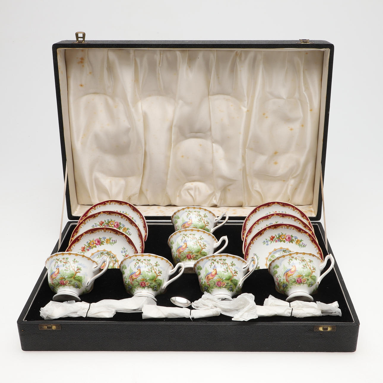 ROYAL ALBERT BOXED TEA SET & TEASPOONS - CHELSEA BIRD.