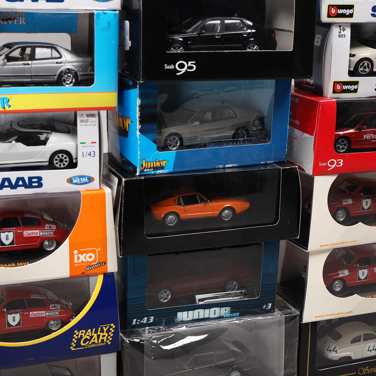 17 model cars, Saab, 2000's.