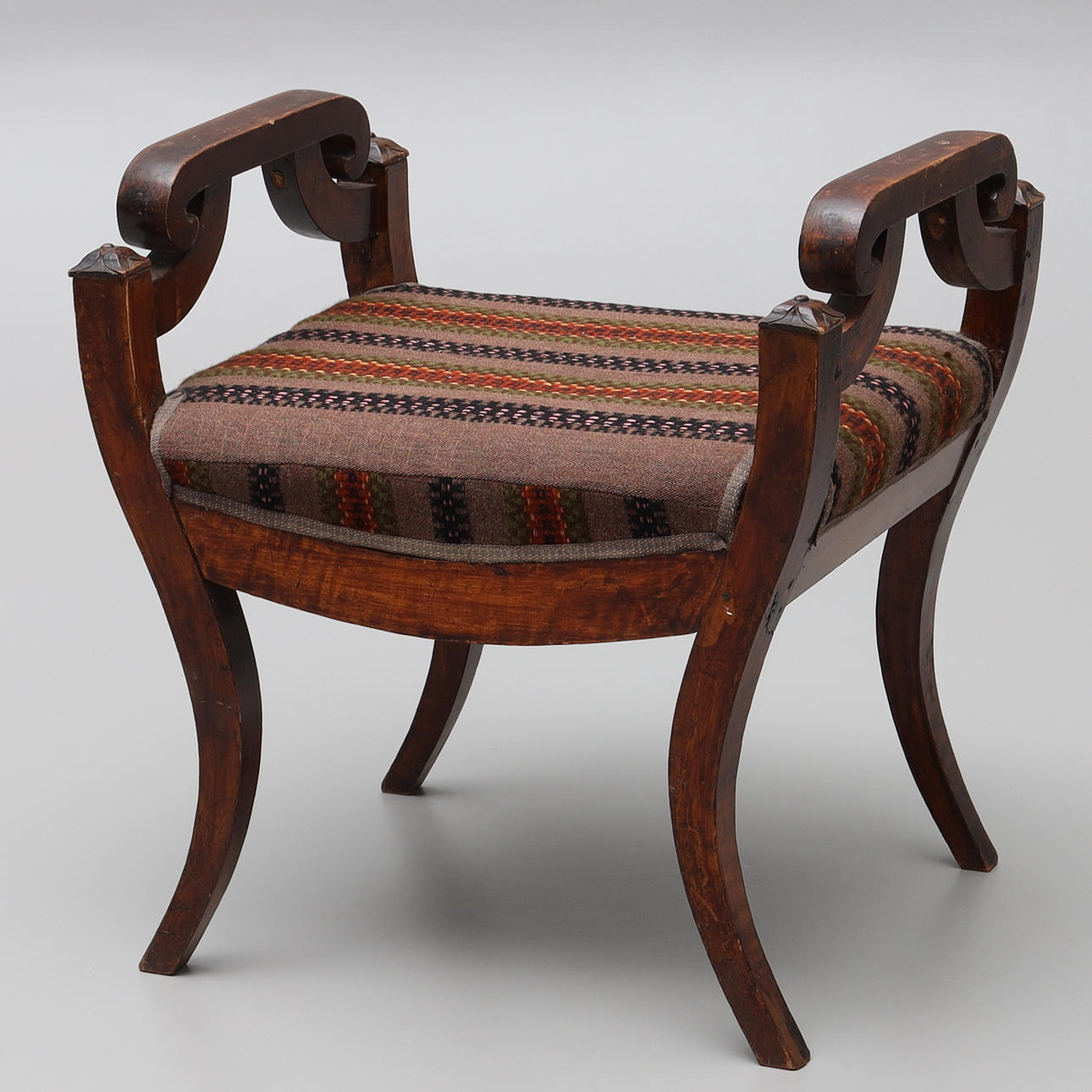 TABURETT, Karl-Johan, 1800-tal.